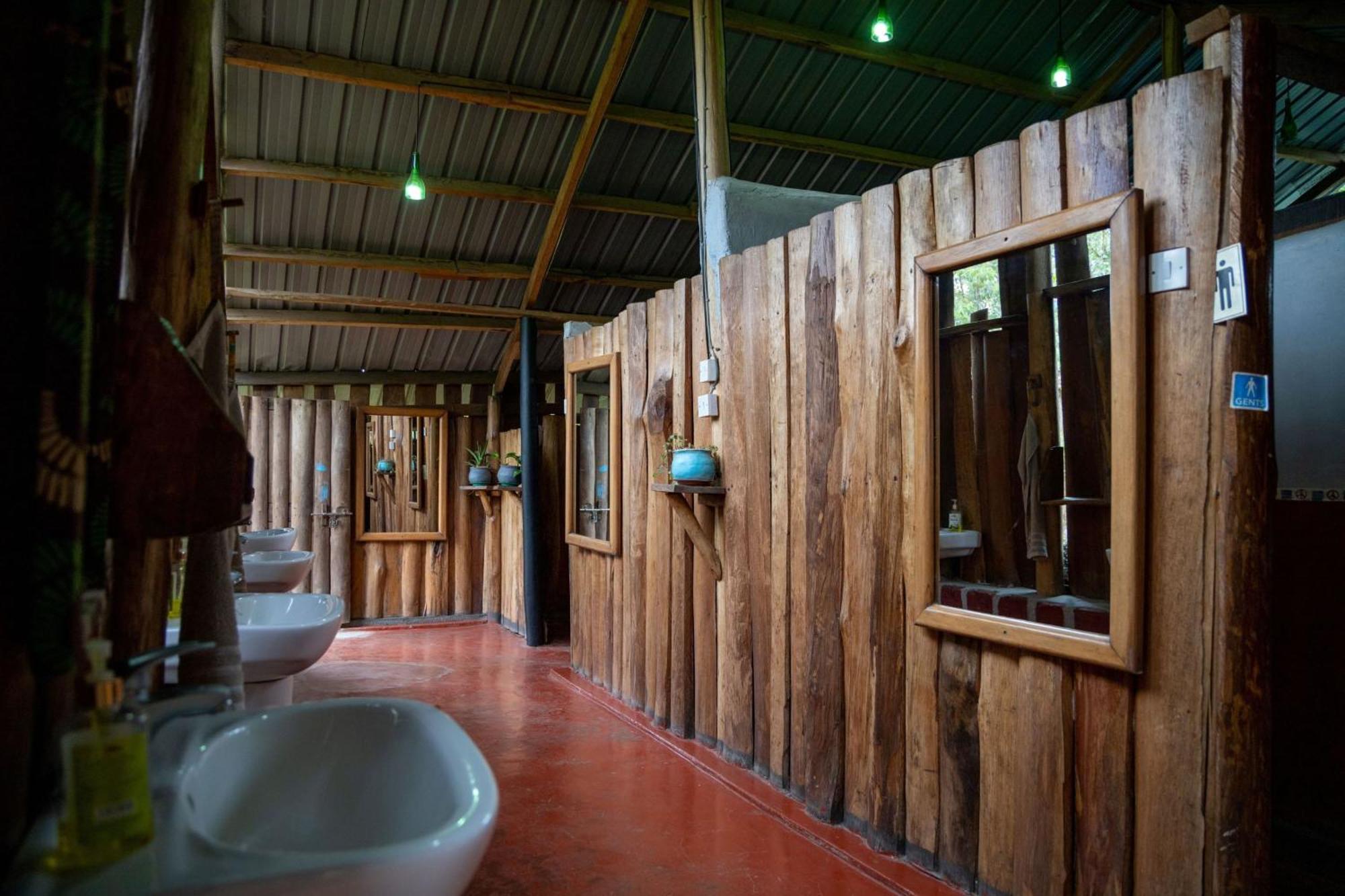 Kalitusi Nature Resort Fort Portal Eksteriør bilde